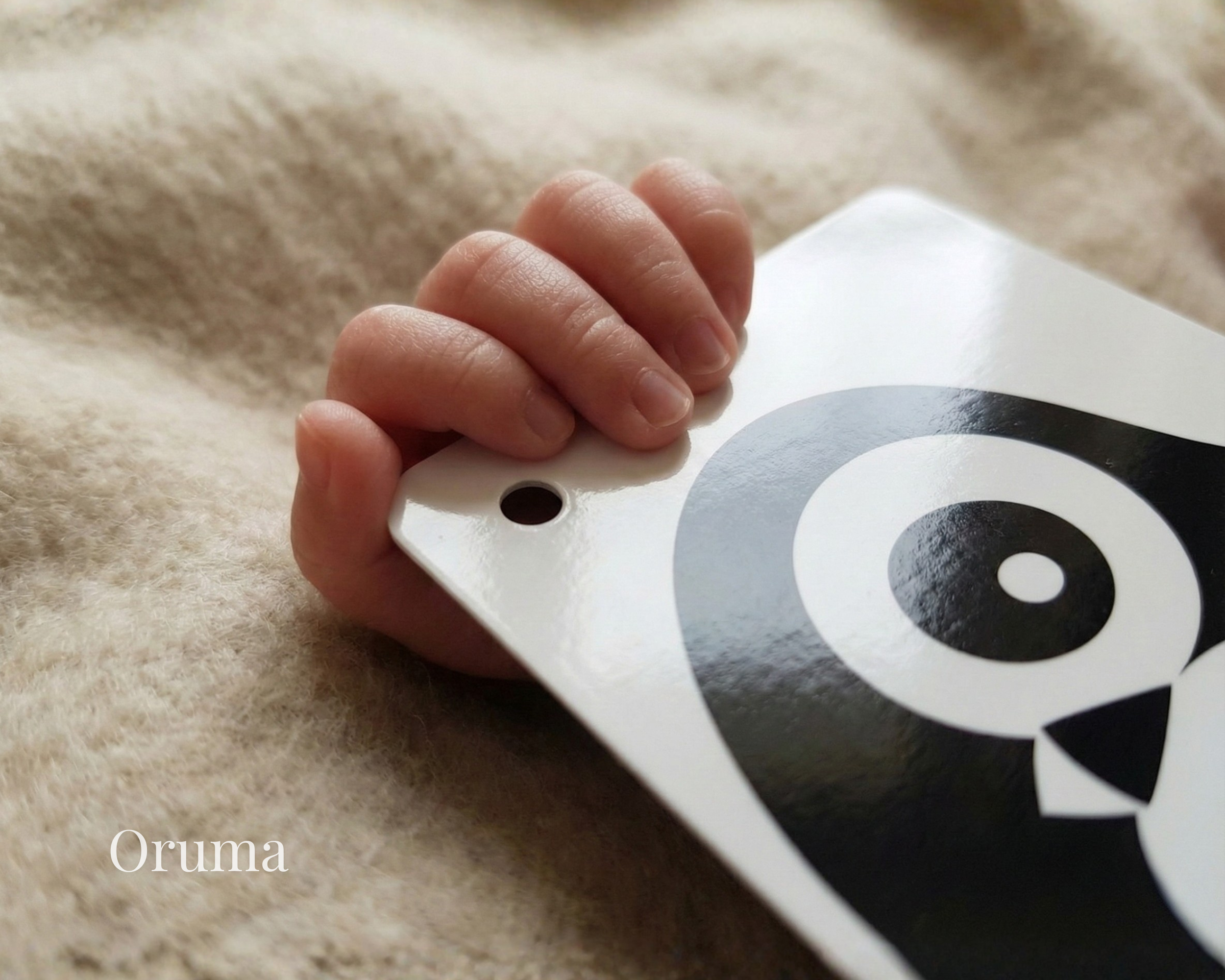 ORUMA | Cartas Contraste (0-3M) B/N